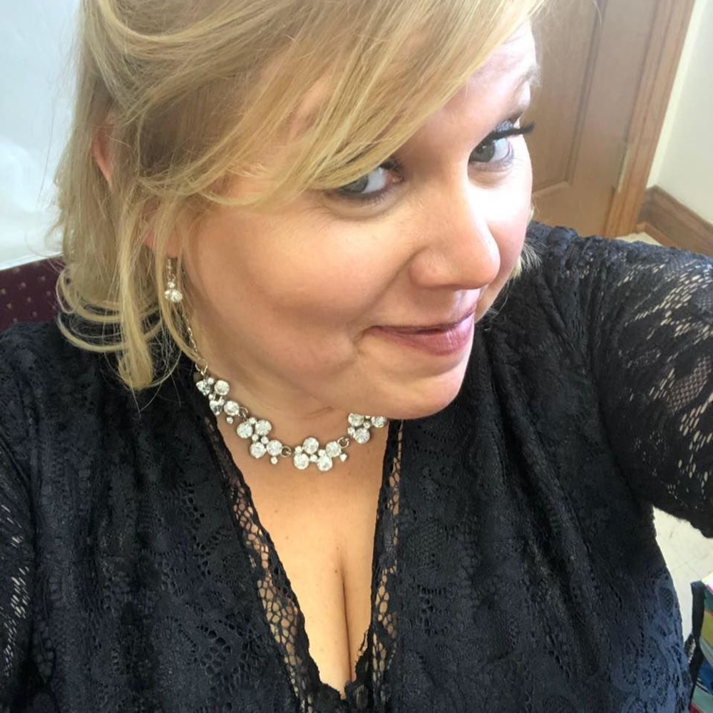 Meet your Posher, Toni